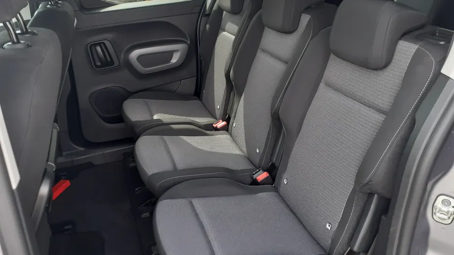 TOYOTA Proace City Verso Proace City Verso Long 1.5 D-4D Family Aut.
