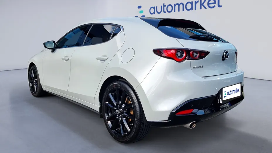MAZDA 3 3 2.0 mHEV Nagisa aut