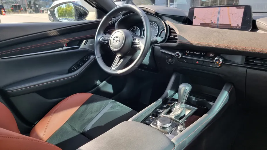 MAZDA 3 3 2.0 mHEV Nagisa aut
