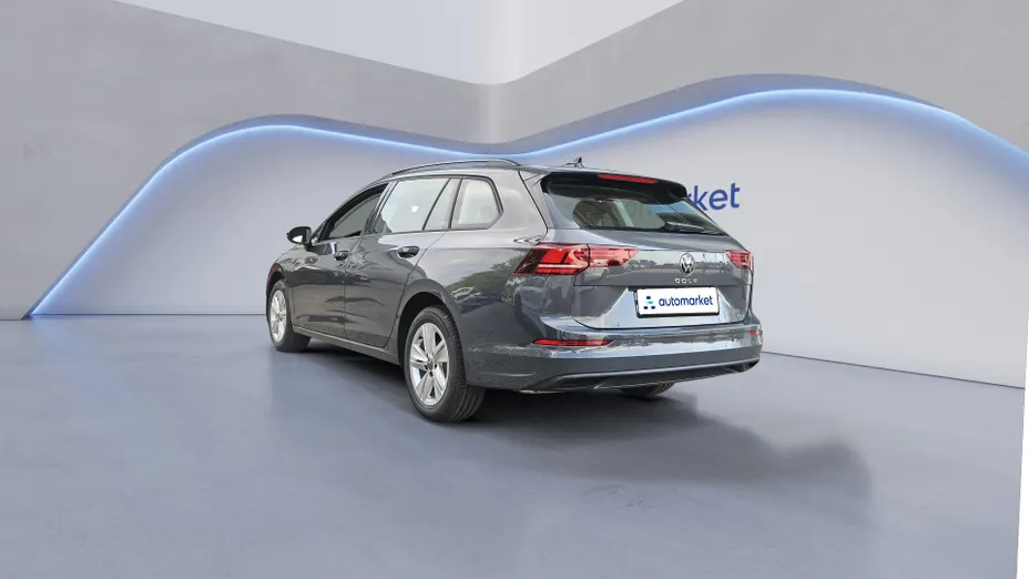 VOLKSWAGEN Golf Golf VIII 1.5 eTSI mHEV Life DSG Nowy