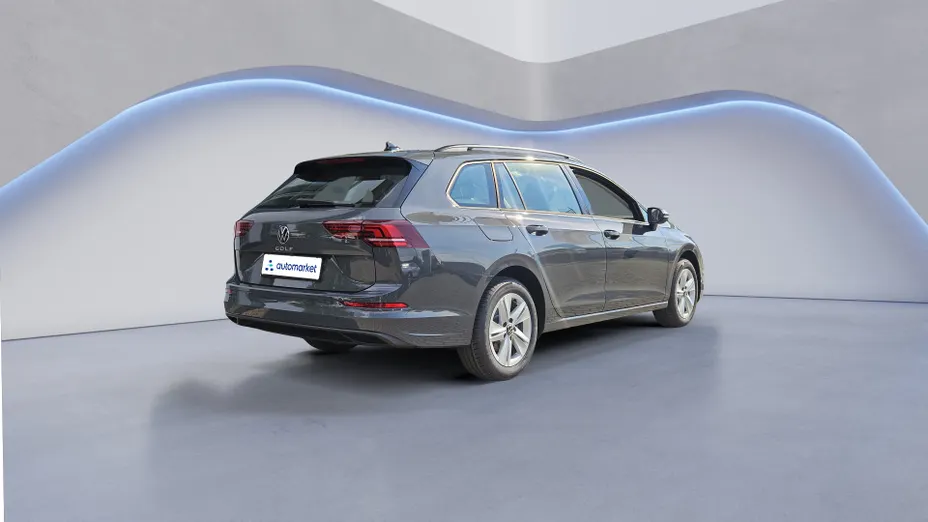 VOLKSWAGEN Golf Golf VIII 1.5 eTSI mHEV Life DSG Nowy