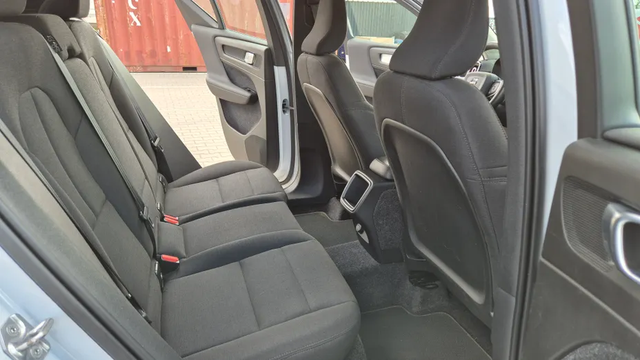 VOLVO XC40 XC40 D3 Momentum aut