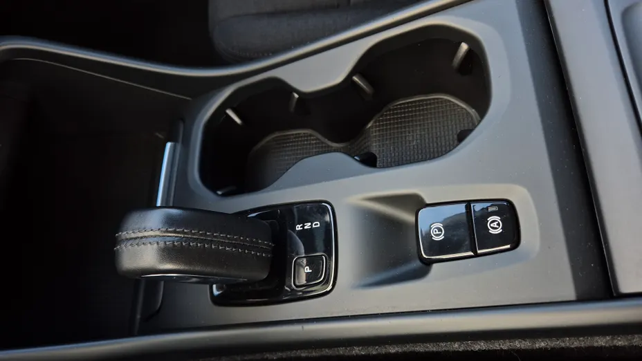 VOLVO XC40 XC40 D3 Momentum aut