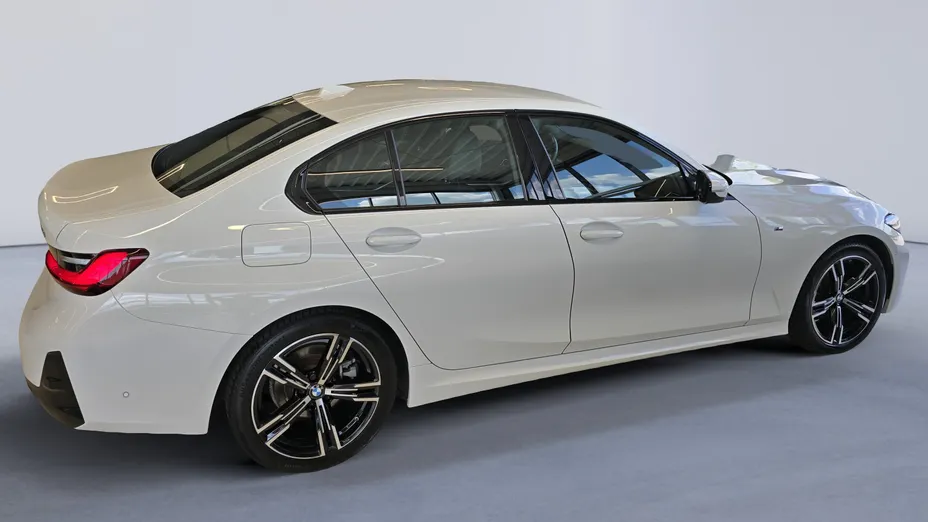 BMW Seria 3 318i M Sport aut