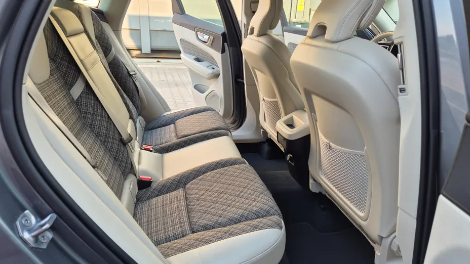 VOLVO XC60 XC60 D4 Momentum Pro aut