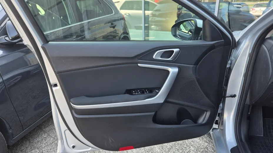 KIA Cee'd Ceed 1.5 T-GDI M DCT