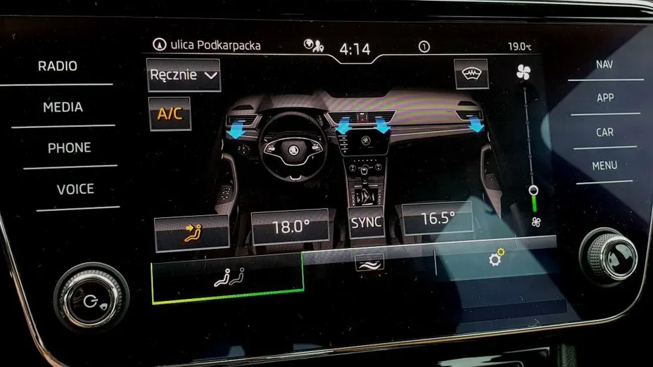 SKODA Superb Superb 1.5 TSI Style DSG