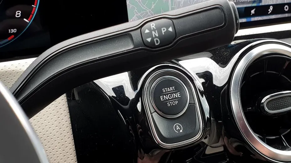 MERCEDES-BENZ CLA CLA 250 Progressive 7G-DCT