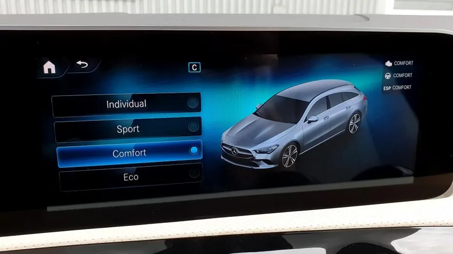 MERCEDES-BENZ CLA CLA 250 Progressive 7G-DCT