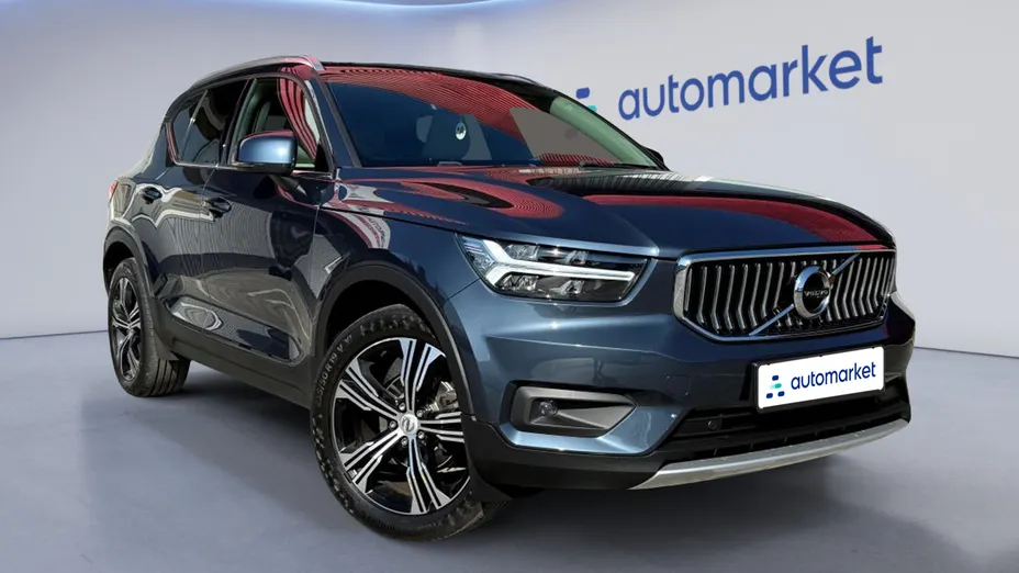 VOLVO XC40 XC40 T3 Momentum Pro