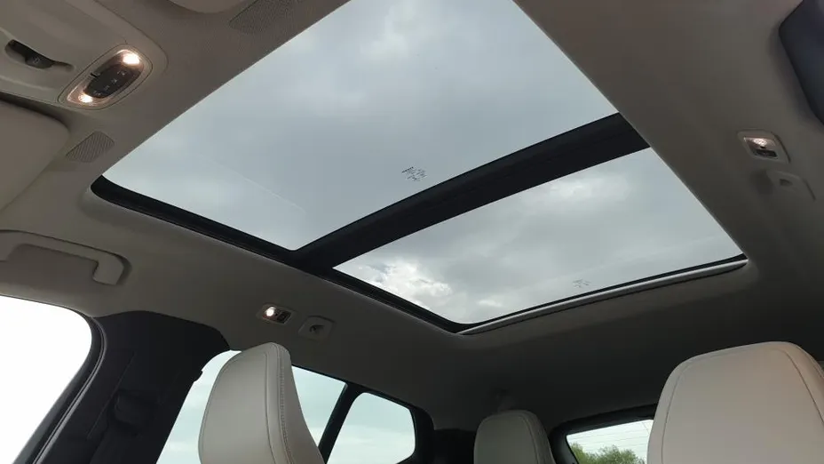 VOLVO XC40 XC40 T3 Momentum Pro