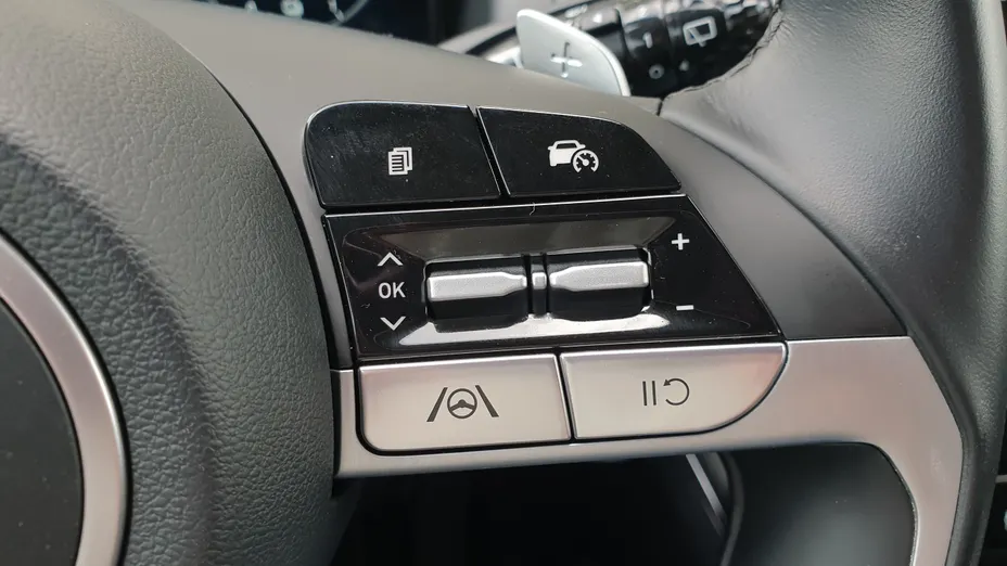 HYUNDAI Tucson Tucson 1.6 T-GDi HEV Smart 2WD