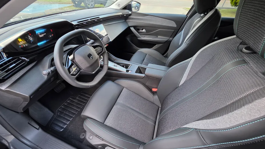 PEUGEOT 408 408 1.2 PureTech mHEV Business S&S e-DSC6 Nowy