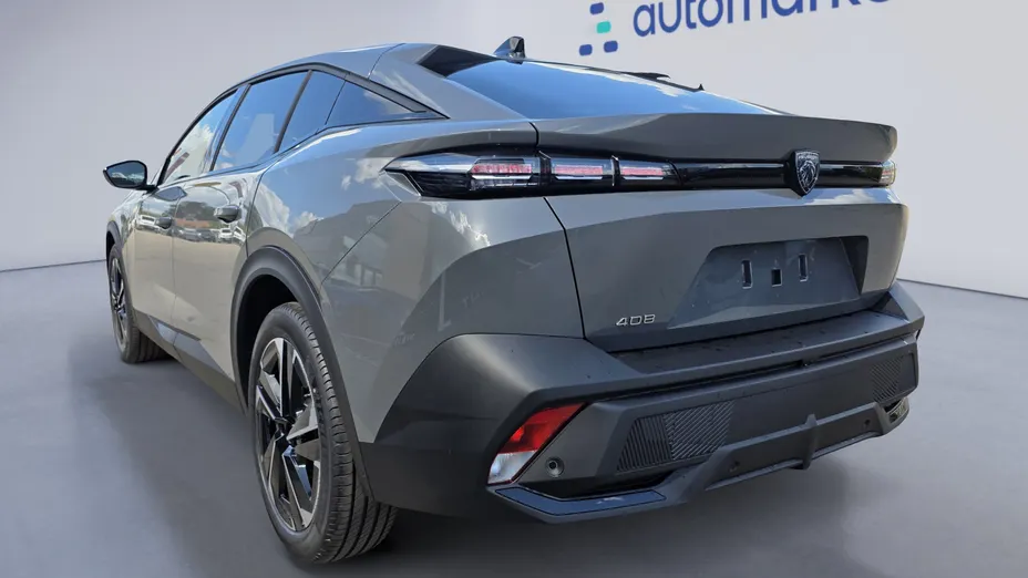 PEUGEOT 408 408 1.2 PureTech mHEV Business S&S e-DSC6 Nowy