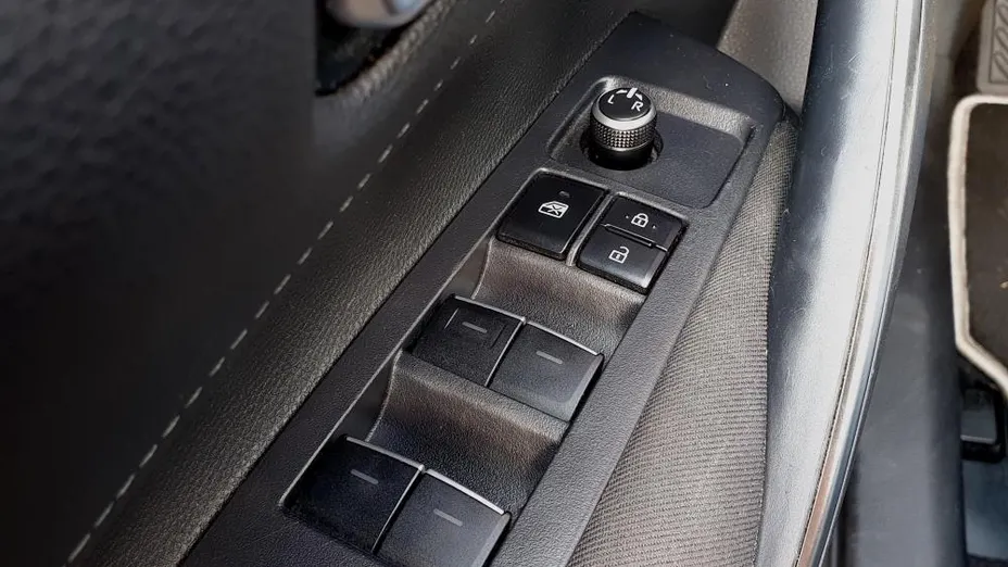 TOYOTA Corolla Corolla 1.8 Hybrid Active