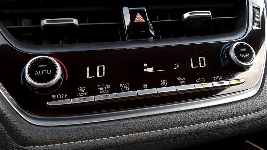 TOYOTA Corolla Corolla 1.8 Hybrid Active