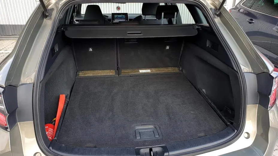 TOYOTA Corolla Corolla 1.8 Hybrid Active