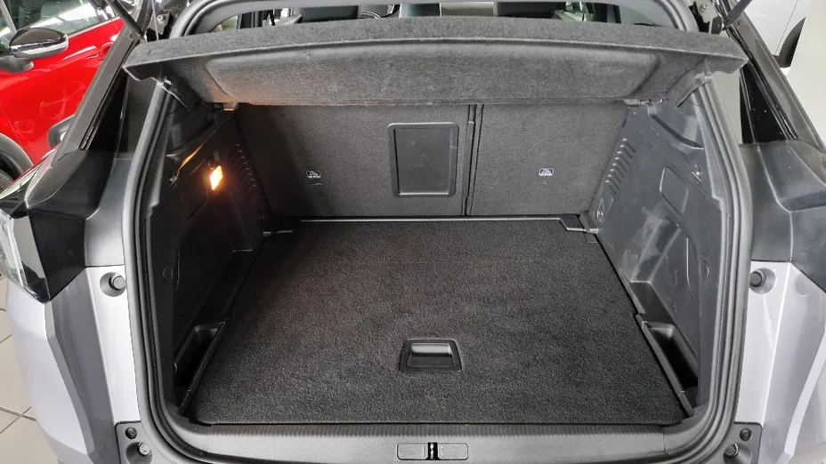 PEUGEOT 3008 3008 1.2 PureTech Allure Pack S&S EAT8