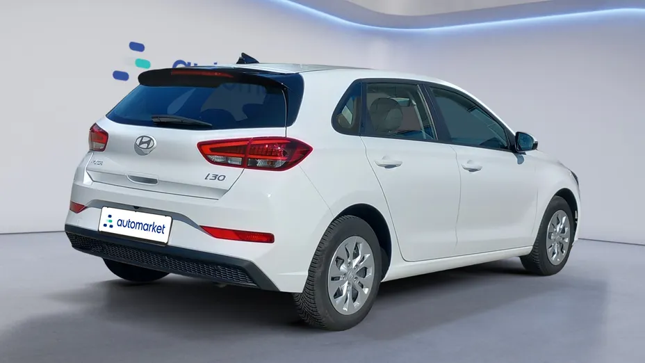 HYUNDAI i30 i30 1.5 DPI Pure