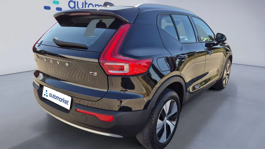 VOLVO XC40 XC40 T3 Momentum Pro aut