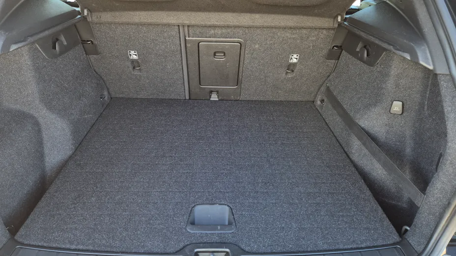 VOLVO XC40 XC40 T3 Momentum Pro aut