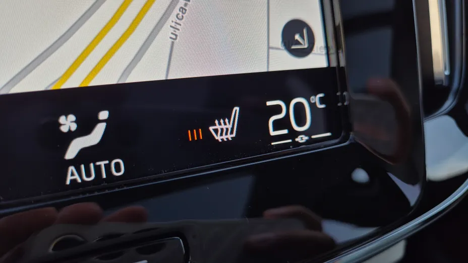 VOLVO XC40 XC40 T5 Plug-In Hybrid Inscription aut