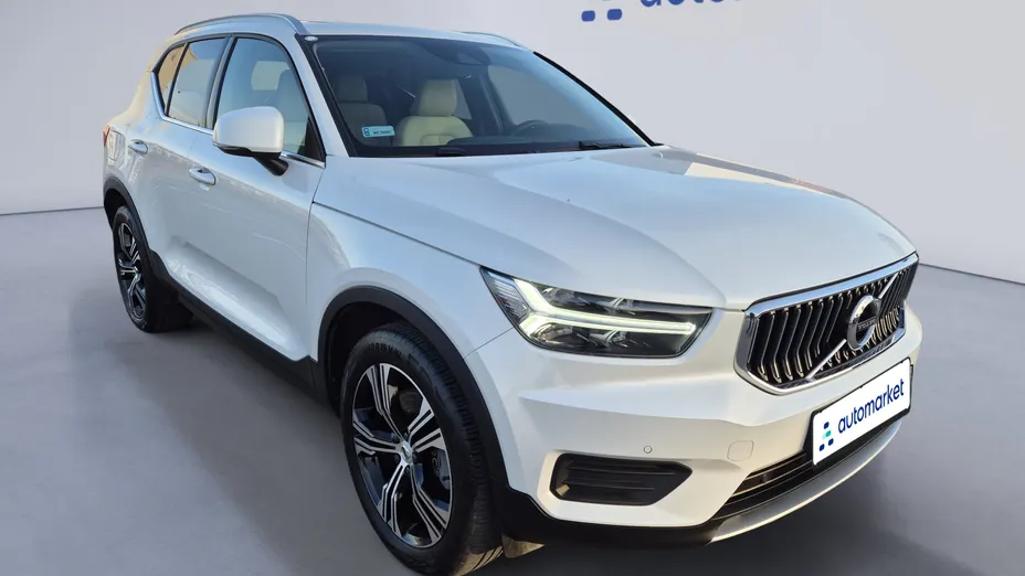 VOLVO XC40 XC40 T5 Plug-In Hybrid Inscription aut