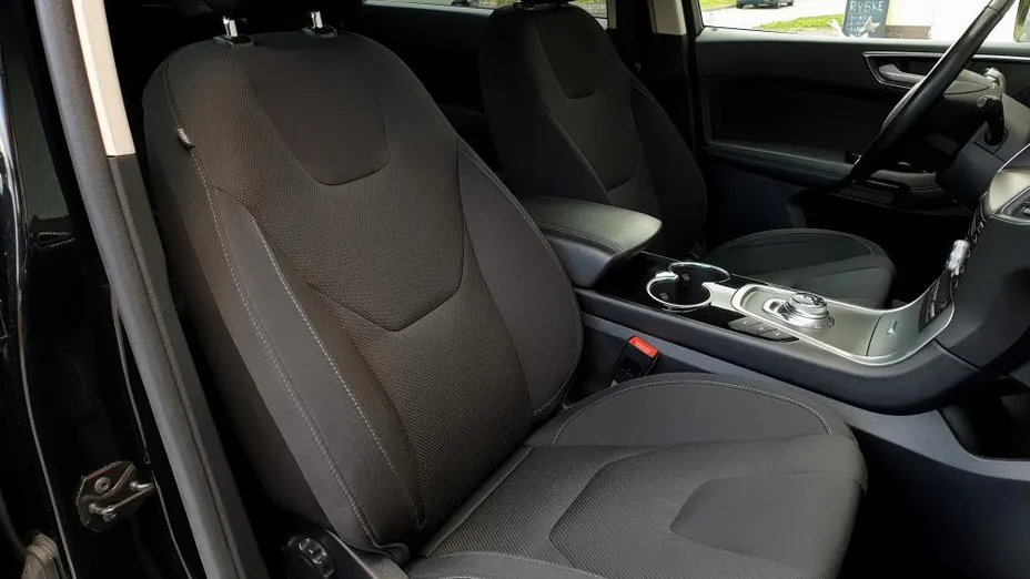 FORD S-MAX S-MAX 2.0 TDCi Titanium PowerShift