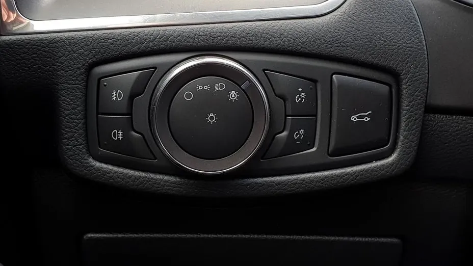 FORD S-MAX S-MAX 2.0 TDCi Titanium PowerShift