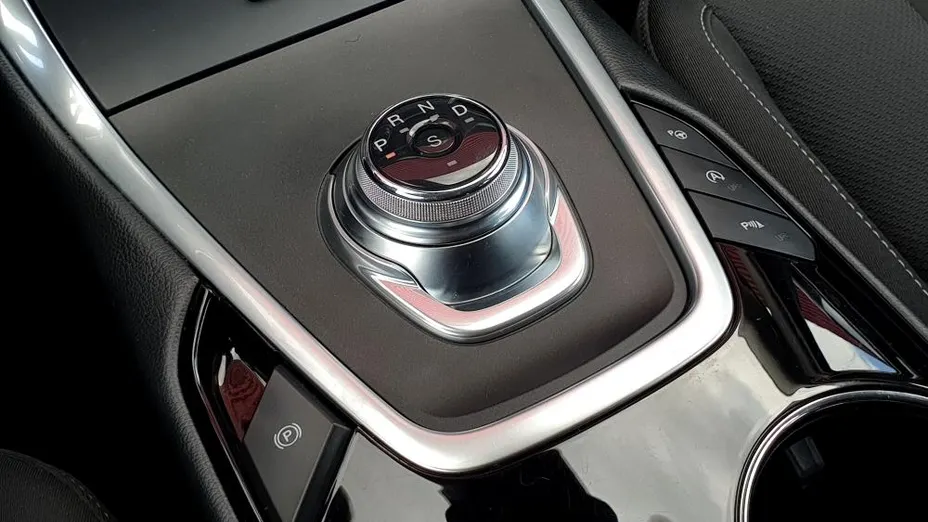 FORD S-MAX S-MAX 2.0 TDCi Titanium PowerShift