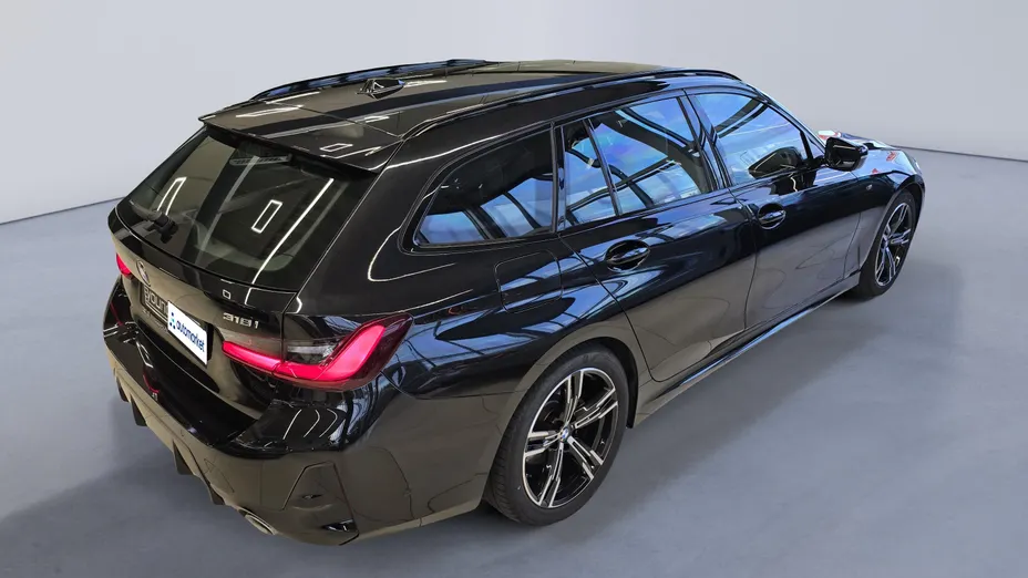 BMW Seria 3 318i M Sport aut