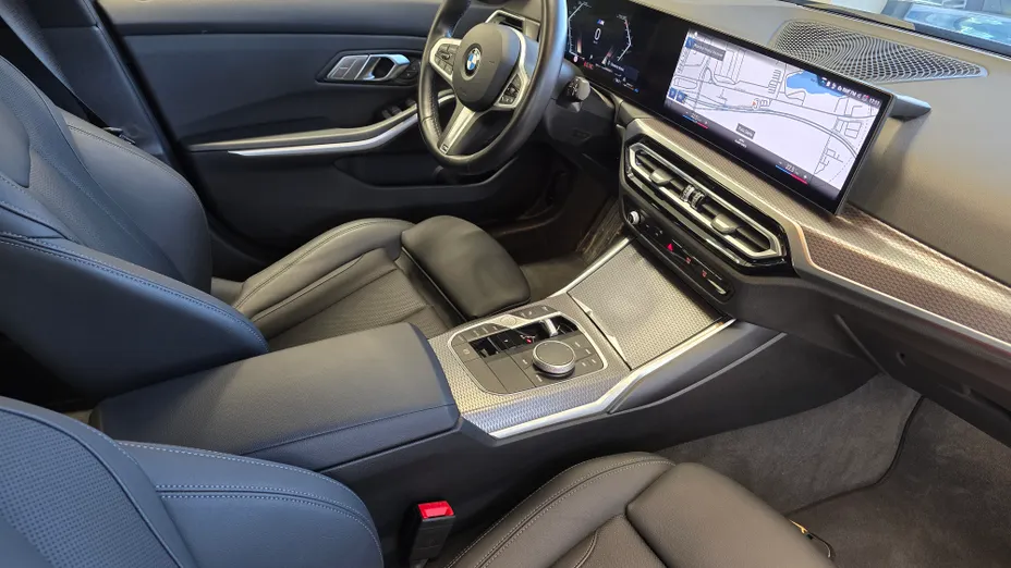 BMW Seria 3 318i M Sport aut