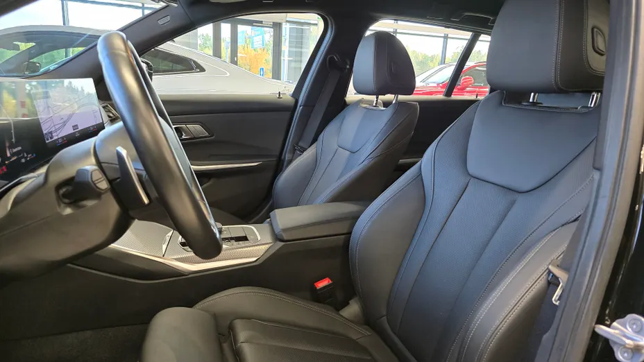 BMW Seria 3 318i M Sport aut