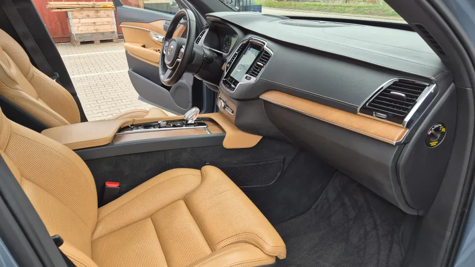 VOLVO XC90 XC90 T8 AWD Plug-In Hybrid Inscription 7os