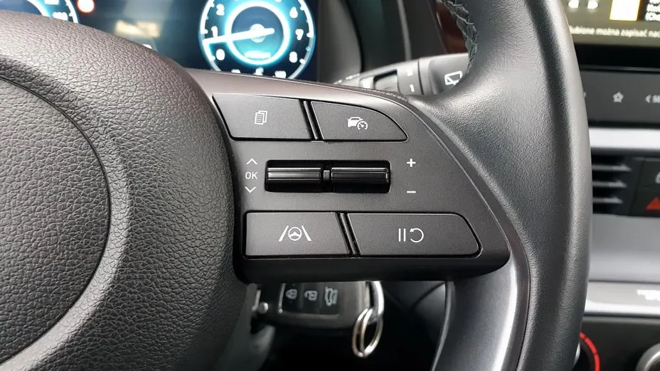 HYUNDAI i20 i20 1.2 Modern