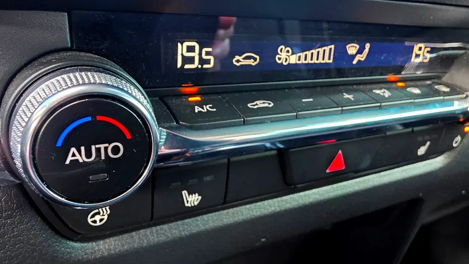 MAZDA CX-30 CX-30 2.0 mHEV Exclusive-Line AWD aut