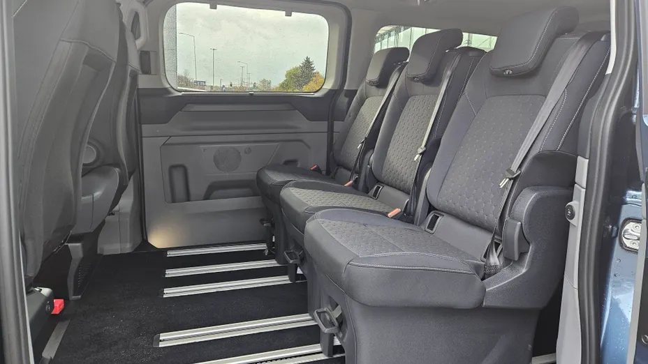 FORD Tourneo Custom Tourneo Custom 2.0 EcoBlue 320 L2 Titanium aut Nowy