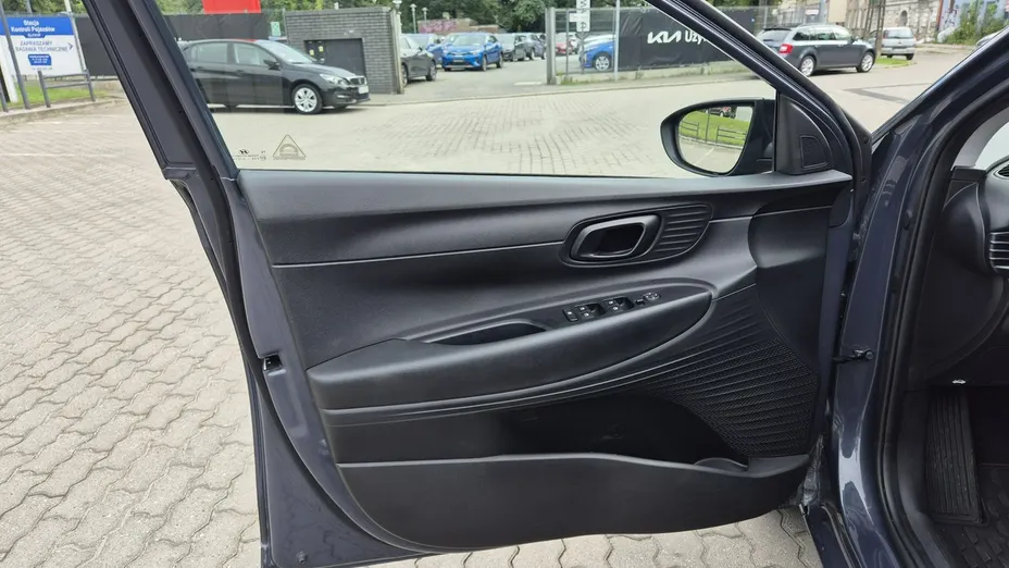 HYUNDAI i20 i20 1.0 T-GDi Pure