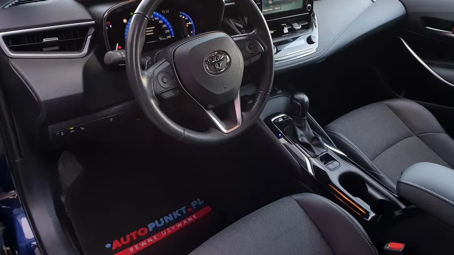 TOYOTA Corolla Corolla 2.0 Hybrid Comfort