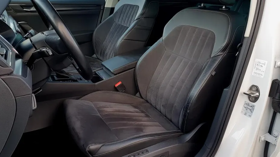 SKODA Superb Superb 2.0 TDI SCR Style DSG