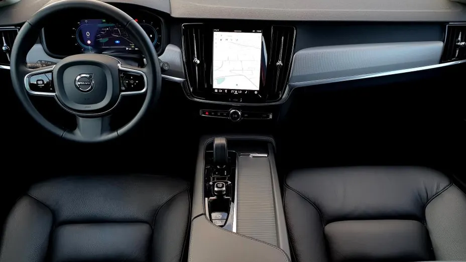 VOLVO V90 V90 B4 D AWD Momentum Pro aut