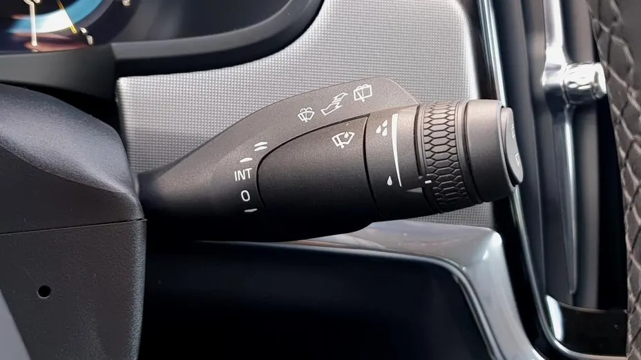 VOLVO V90 V90 B4 D AWD Momentum Pro aut