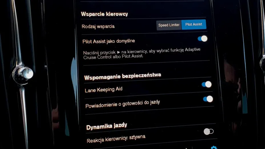 VOLVO V90 V90 B4 D AWD Momentum Pro aut