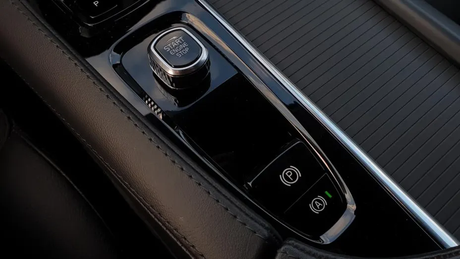 VOLVO V90 V90 B4 D AWD Momentum Pro aut