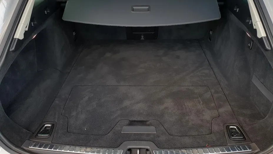 VOLVO V90 V90 B4 D AWD Momentum Pro aut