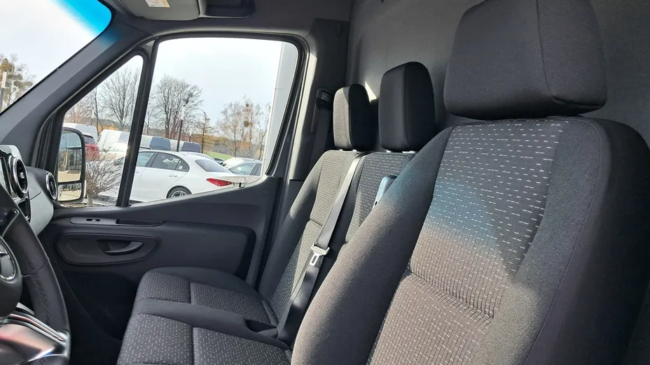 MERCEDES-BENZ Sprinter Sprinter 317 CDI 907.633 9m3 Nowy