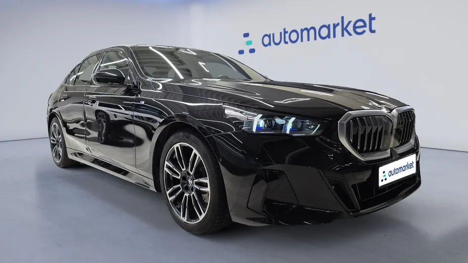 BMW Seria 5 520i mHEV M Sport aut