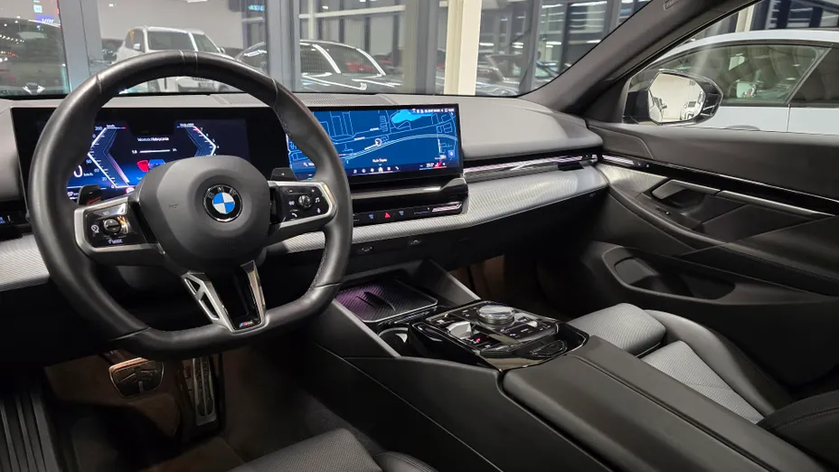 BMW Seria 5 520i mHEV M Sport aut