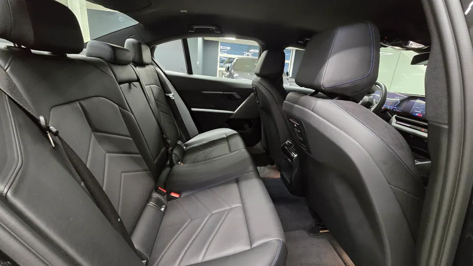 BMW Seria 5 520i mHEV M Sport aut