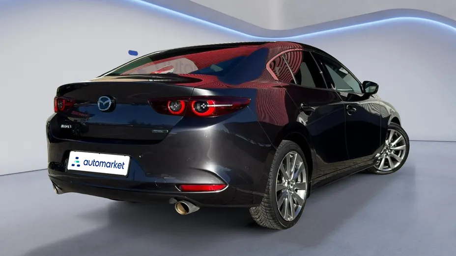 MAZDA 3 3 2.0 mHEV Hikari aut